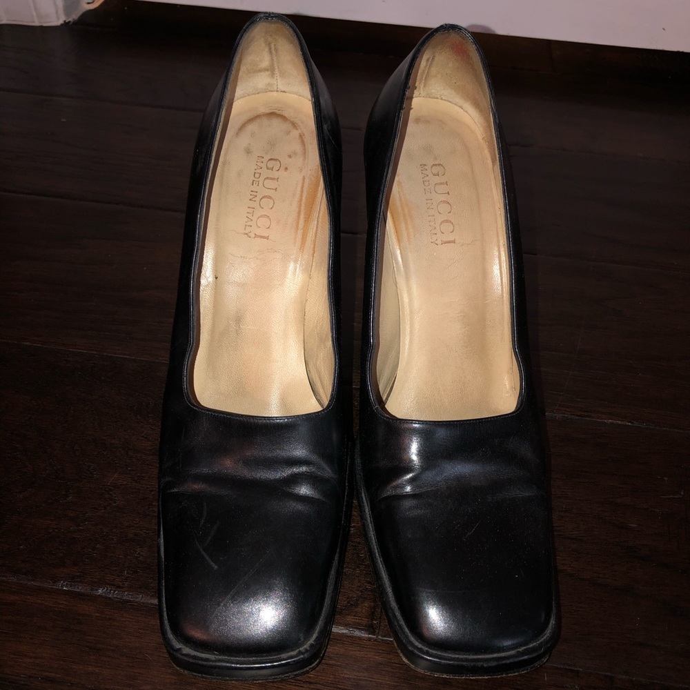 Vintage Gucci Pumps
